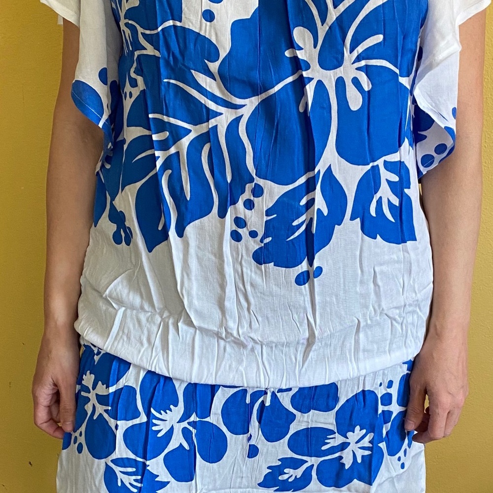 Beach cover-up